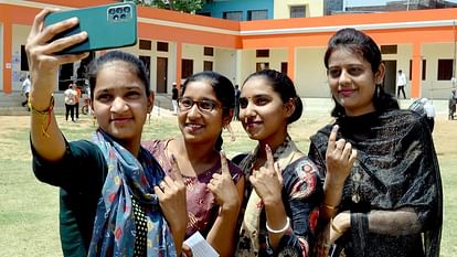 Amroha residents missed the new record, voters stopped at 64.02 percent, 71.05% voting took place in 2019