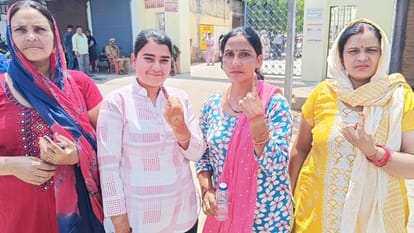 Amroha residents missed the new record, voters stopped at 64.02 percent, 71.05% voting took place in 2019
