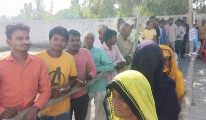 Amroha residents missed the new record, voters stopped at 64.02 percent, 71.05% voting took place in 2019