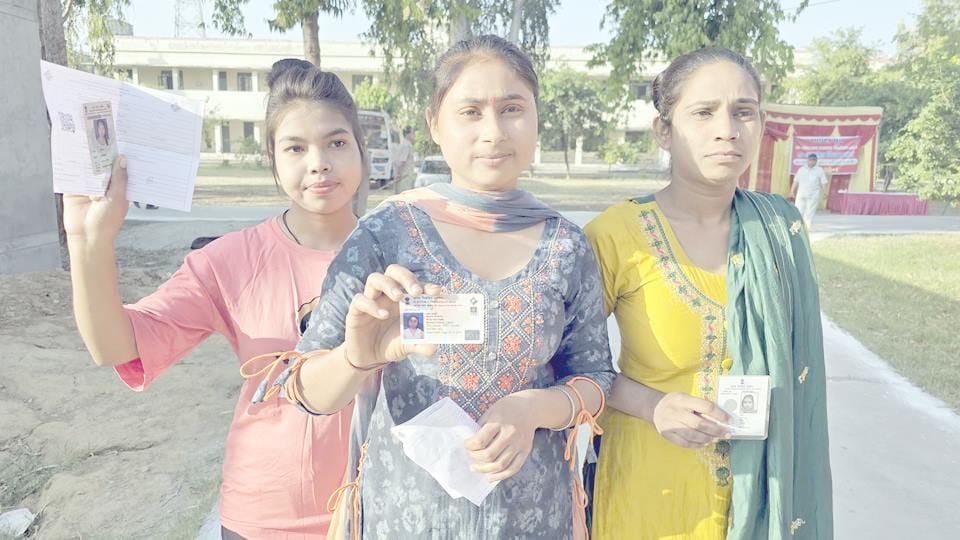 Amroha Seat: Voting for first time, youth voted for development-education, excited to see Shami