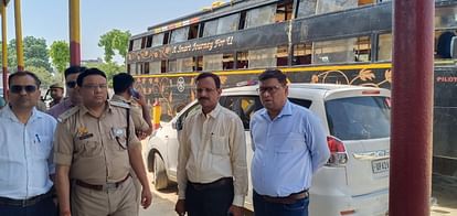 Ayodhya : 95 बच्चों को सहारनपुर ले जा रहे पांच मौलवी गिरफ्तार, कई घंटे तक पूछताछ Ayodhya: Five Maulavi arrested while taking 95 children to Saharanpur.