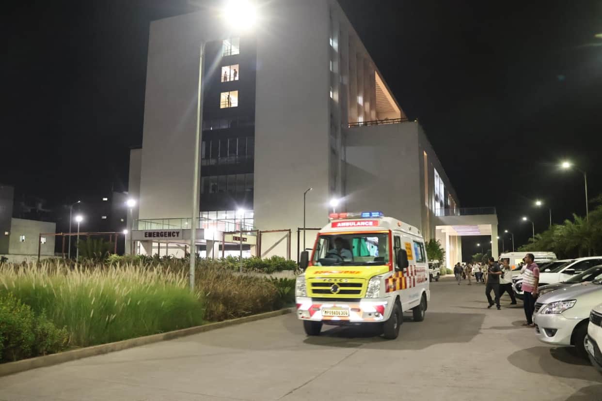 The medical college stated that two patients could not receive the kidney; instead, it went to a third patient