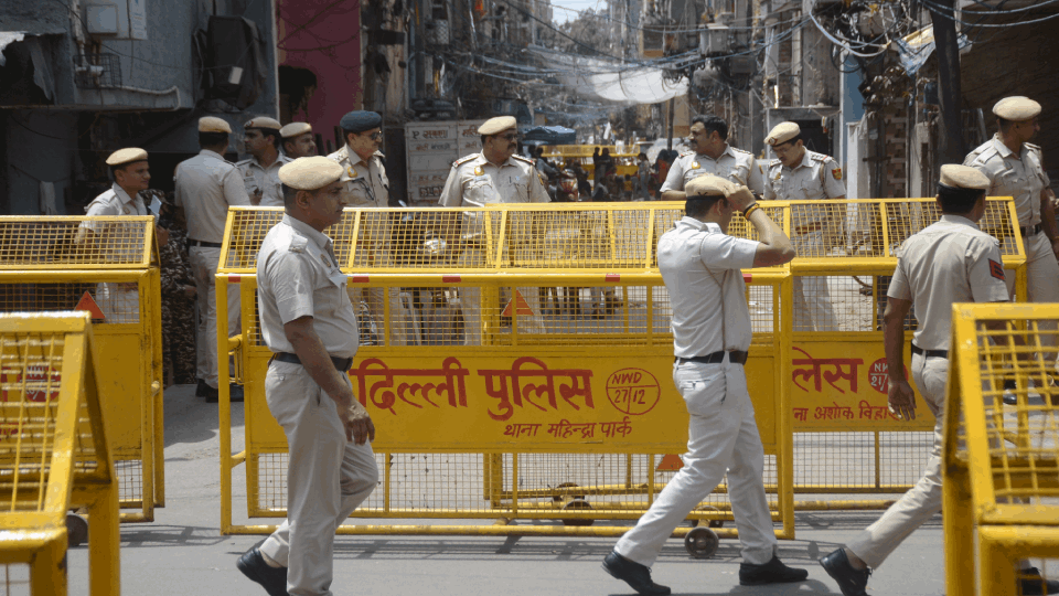 Jahangirpuri woman murder case Main minor accused arrested from Gorakhpur railway station