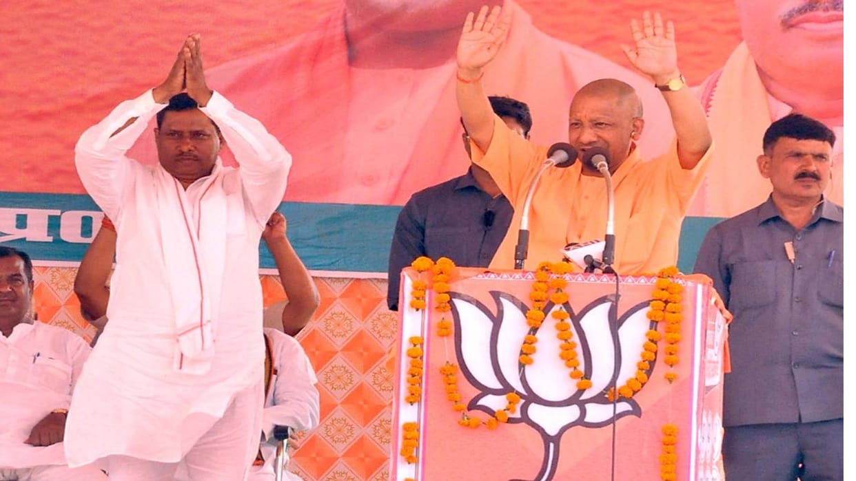 Chief Minister Yogi Adityanath fiercely attacked the opposition