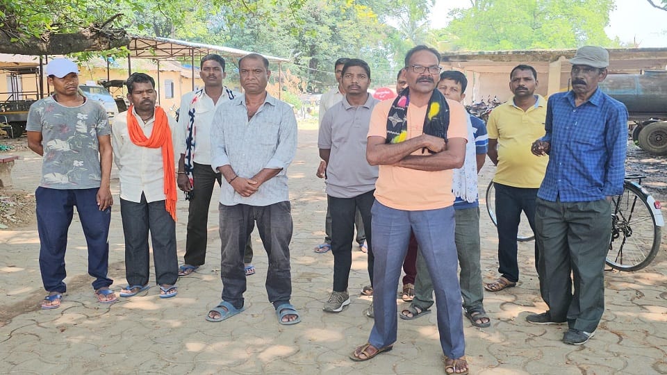 Municipal administration is reluctant to pay salaries to employees in Kondagaon