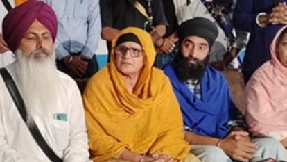 Amritsar: डिब्रूगढ़ जेल में बंद अमृतपाल का खडूर साहिब से निर्दलीय चुनाव लड़ना तय, मां ने किया एलान Amritpal Singh, lodged in Dibrugarh jail will contest from Khadur Sahib as independent candidate