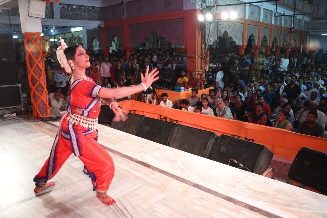 Sankat Mochan Sangeet Samaroh Latest pictures of first glimpse