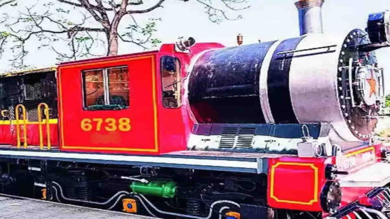 Udaipur News: Udaipur-Jodhpur heritage train running since the British era said goodbye to Mewar