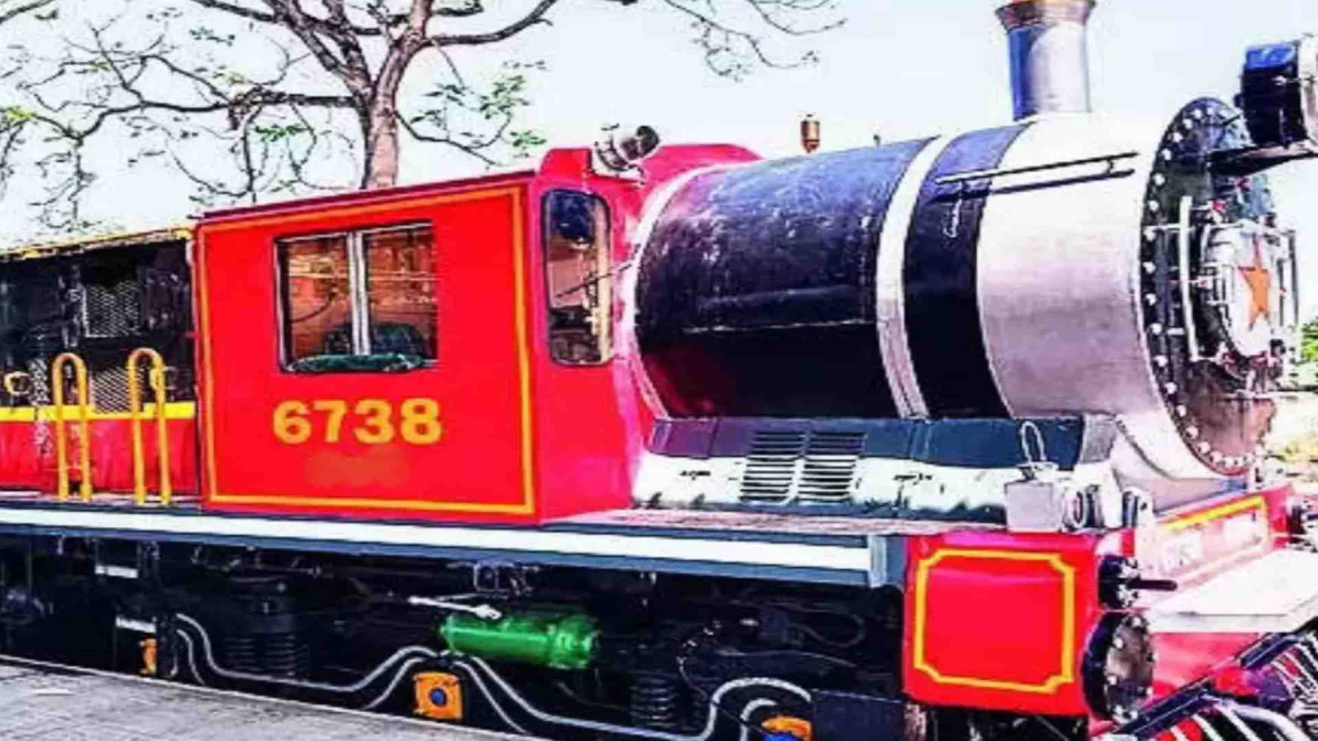 उदयपुर-जोधपुर हेरिटेज ट्रेन का मेवाड़ में अखिरी सफर।