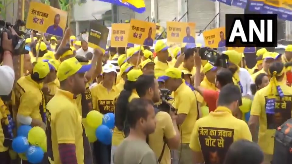 AAP organises a walkathon Walk for Kejriwal in support of Delhi CM Arvind Kejriwal