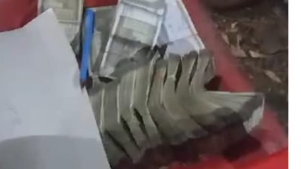 Haryana: Cash worth Rs 10 lakh recovered from two vehicles in Rohtak