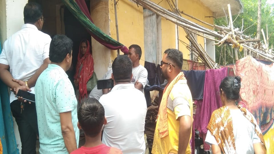 VHP and Bajrang Dal workers arrived with police prayer meeting stopped in Balod