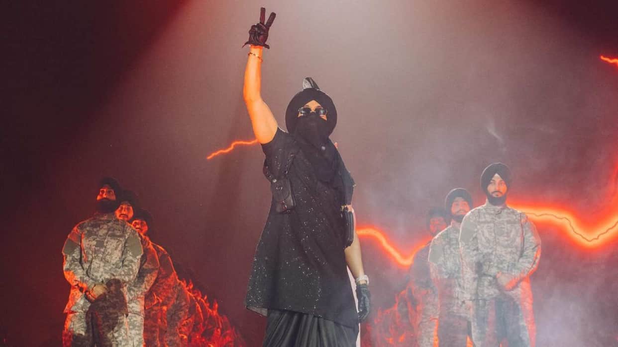 Police file nearly 32 FIRs of robberies At Diljit Dosanjh Jaipur Concert Currently tracking the stolen devices