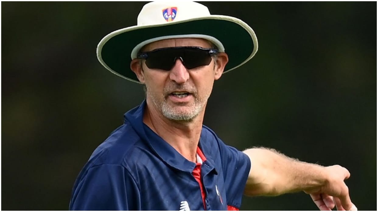 Pakistan test team coach Jason Gillespie said that Questions should not be raised on any player of the nation