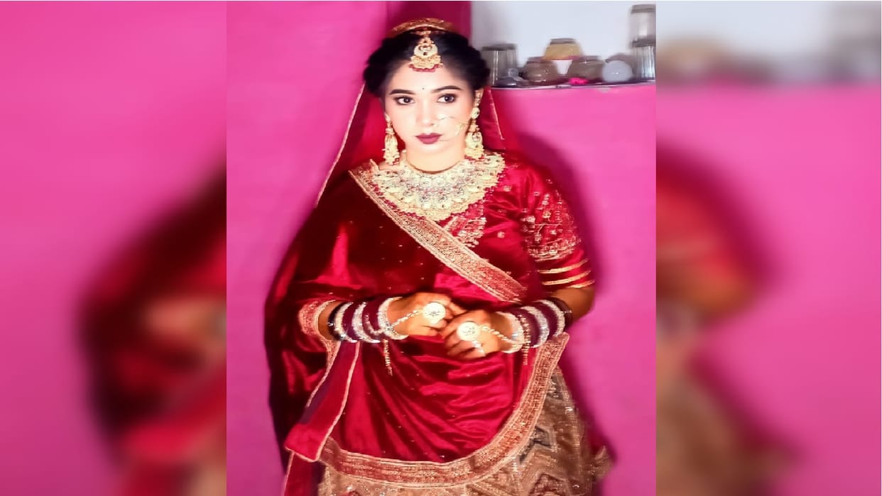 Girl returned to her parents home after marriage and died under suspicious circumstances