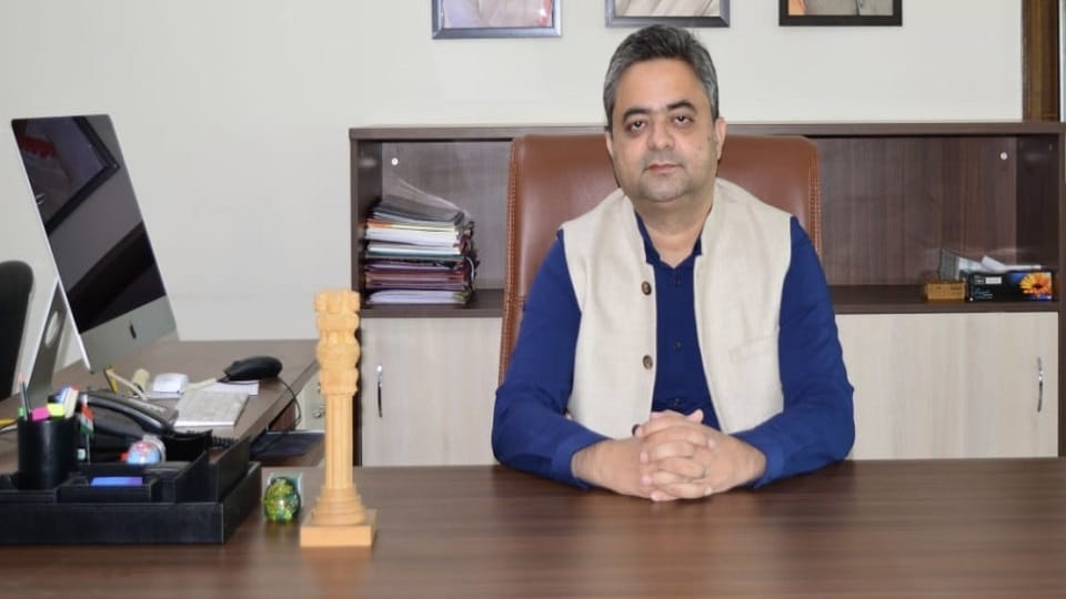 AMU Prof. Mohammad Rihan becomes Director General of National Institute of Solar Energy