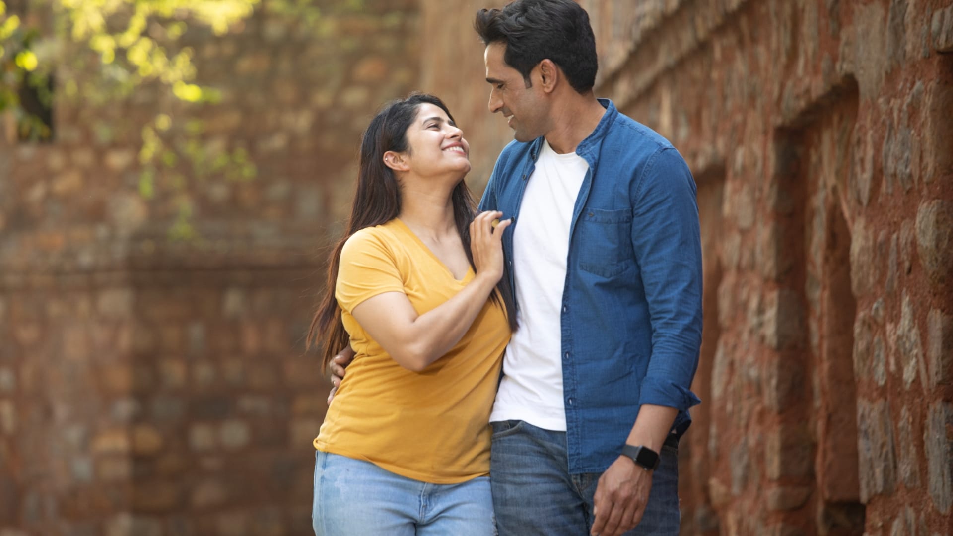 Relationship Tips: Instagram Reel vs Real-Life Relationship Affects by Social Media