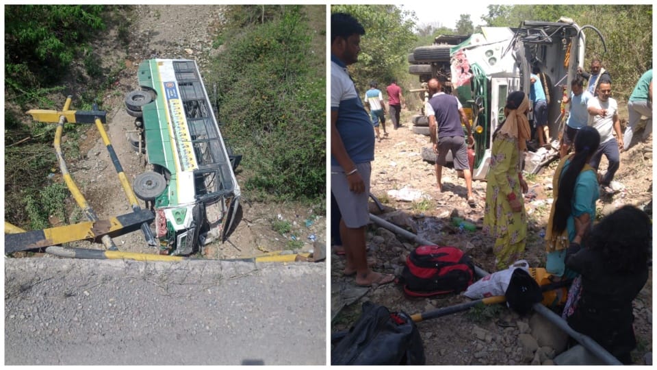 HRTC bus fell from the bridge accident happened in Ghayana Bilaspur