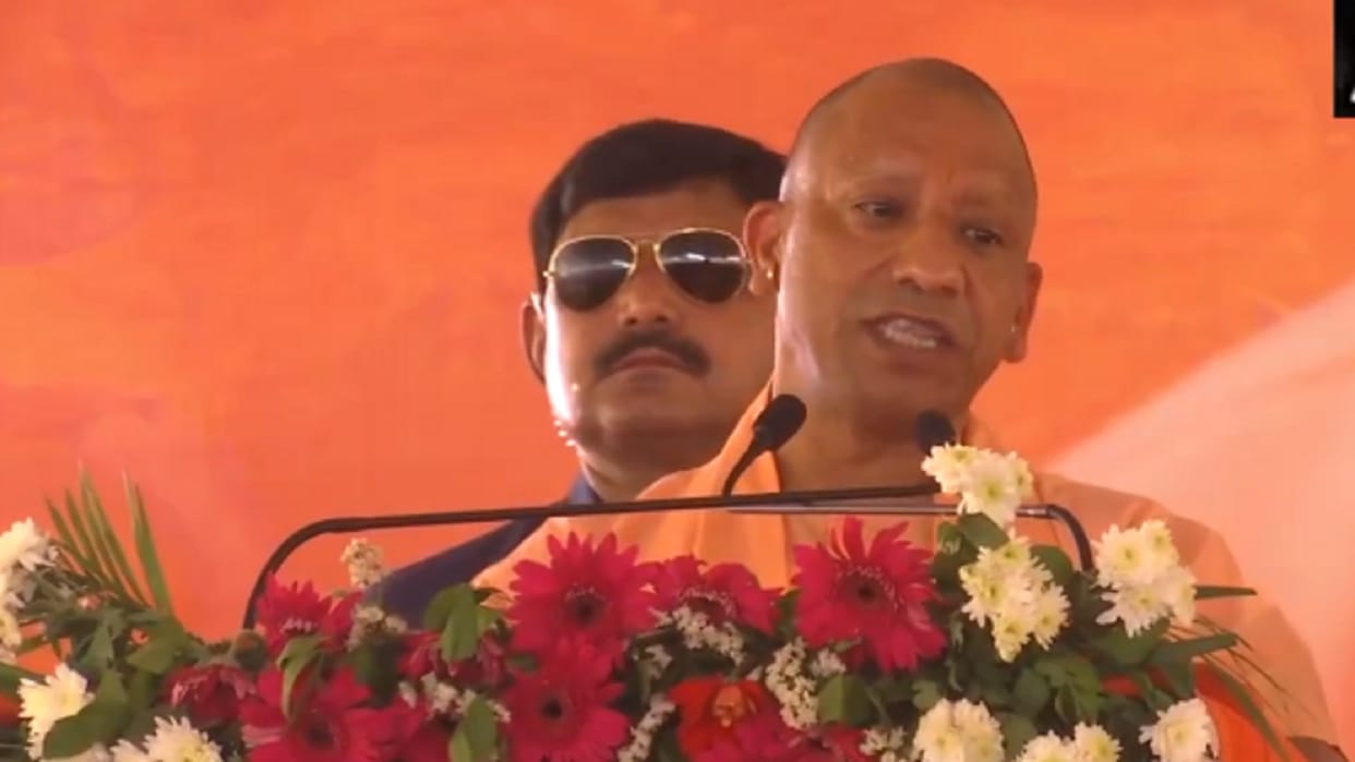 Loksabha ELection 2024: CM Yogi says Congress will become history after this election.