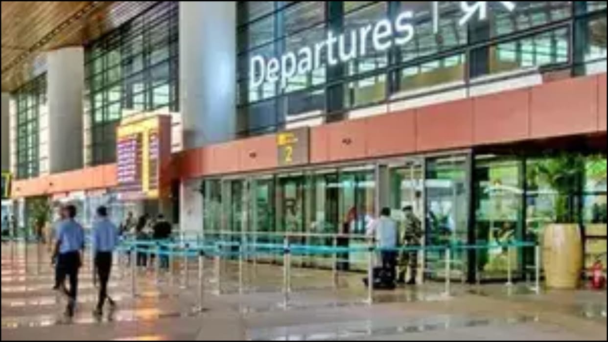 Goa govt trying to close down Dabolim airport to help privately-run MIA, claims Cong MP