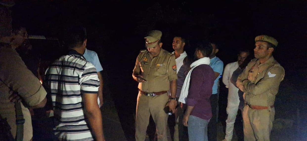 Loot with jweller in Nawabganj in Gonda.