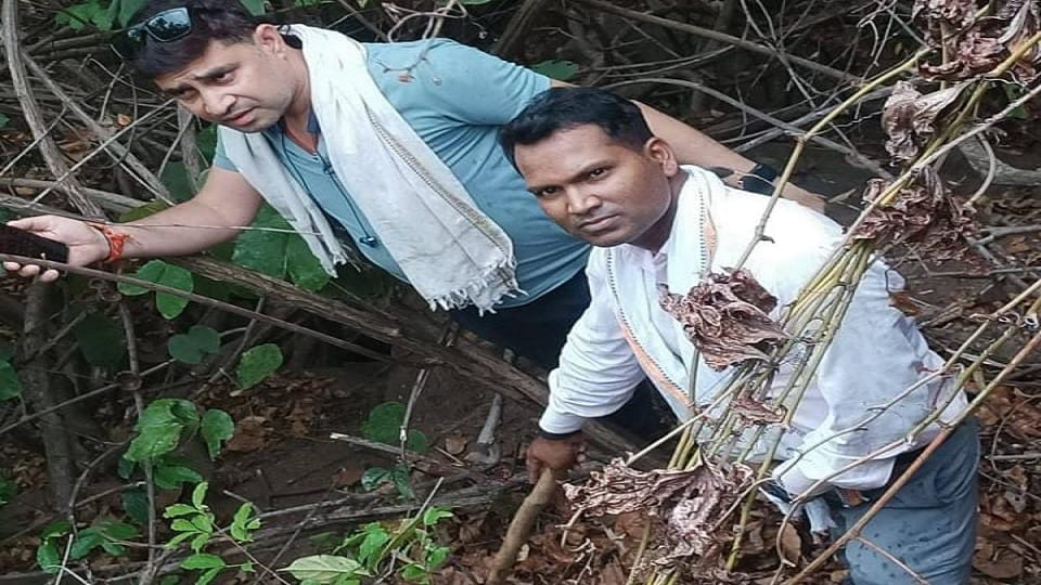 Panic created on news of skeleton being found forensic and police team reached the spot in Korba