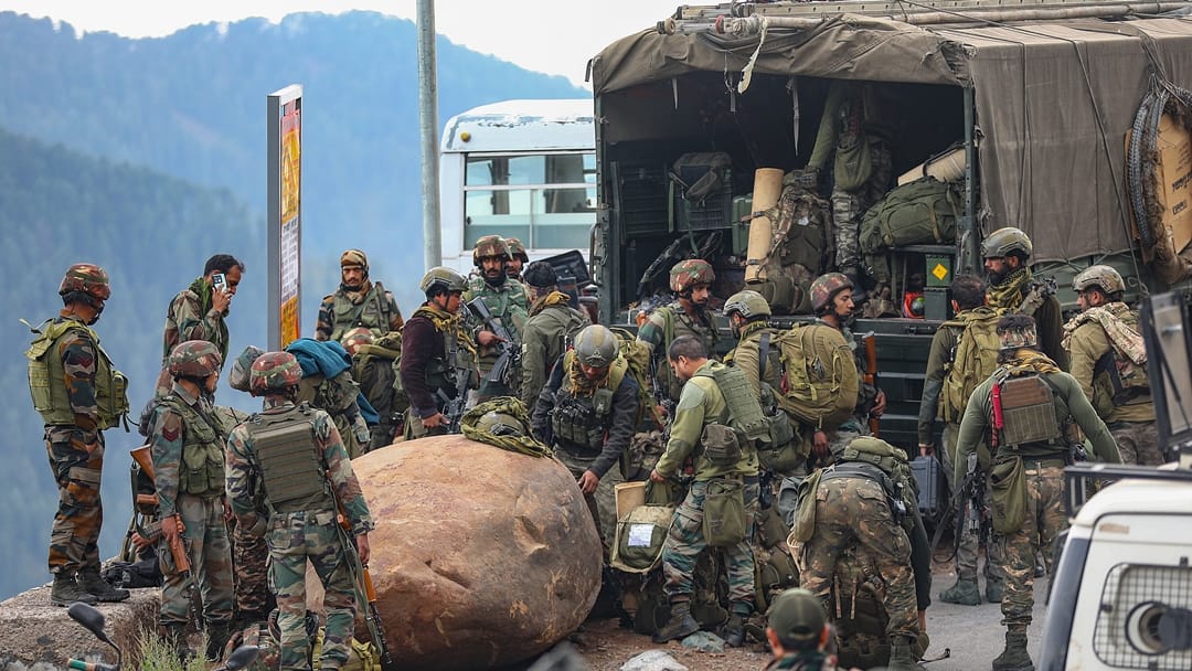 Udhampur Encounter: Search operation continues in Basantgarh six detained possibility of two groups of terrori