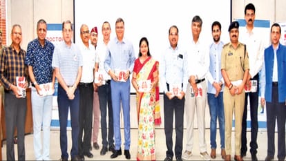 मंथन में शामिल हुए शिक्षक