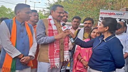 Satta Ka Sangram Political discussion during Amar Ujala Chunavi rath in Morena