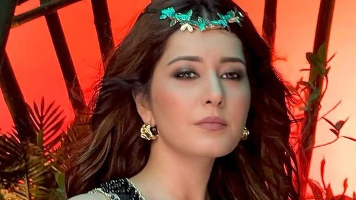 I sadi yes to Baak or Aranmanai 4 without hearing the script says Raashi Khanna