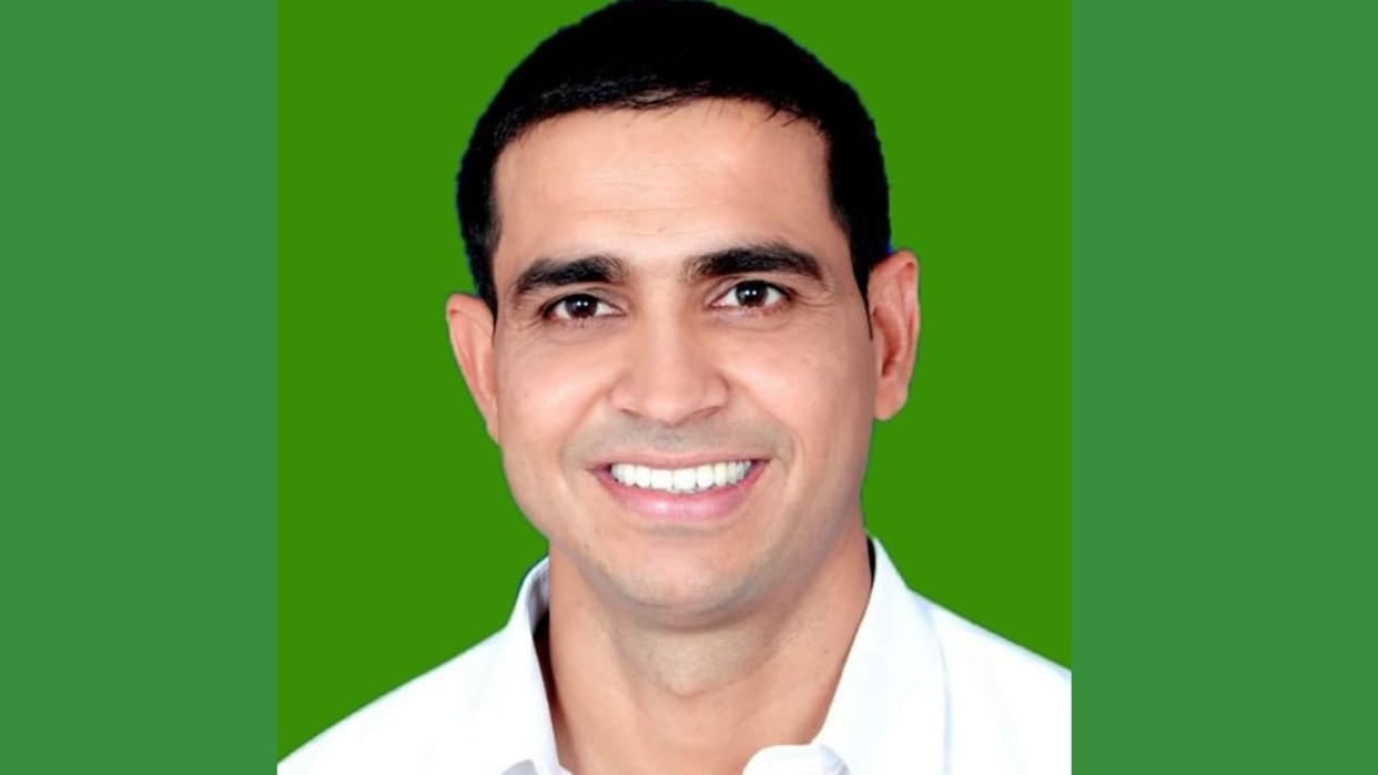 Haryana: Son of truck driver Ravindra Sangwan of Maham Chaubisi will contest Lok Sabha elections from JJP