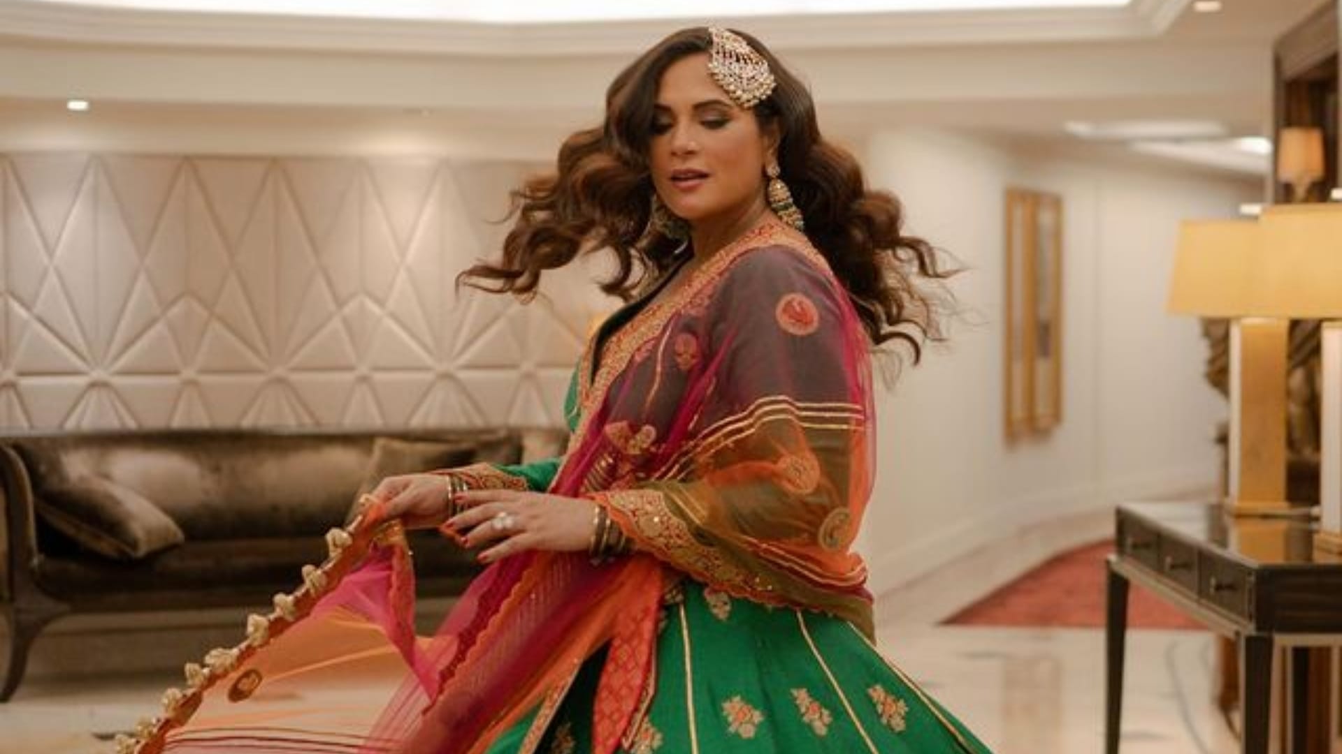 Heeramandi actress Richa Chadha in a recent interview recalled the moment where Rekha kissed her baby bump