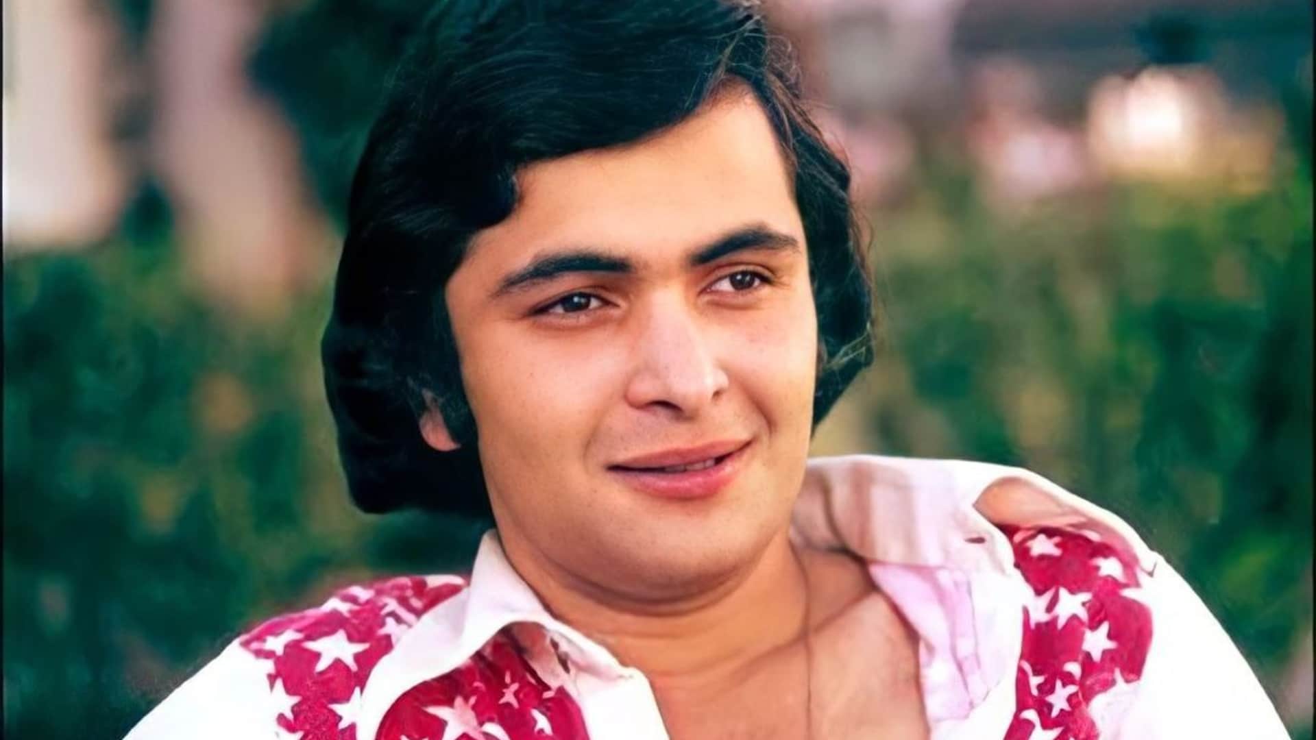 Bollywood Actors Passed Away Due to Serious Illnesses Manoj Kumar Irrfan Khan Rishi Kapoor Rajesh Khanna
