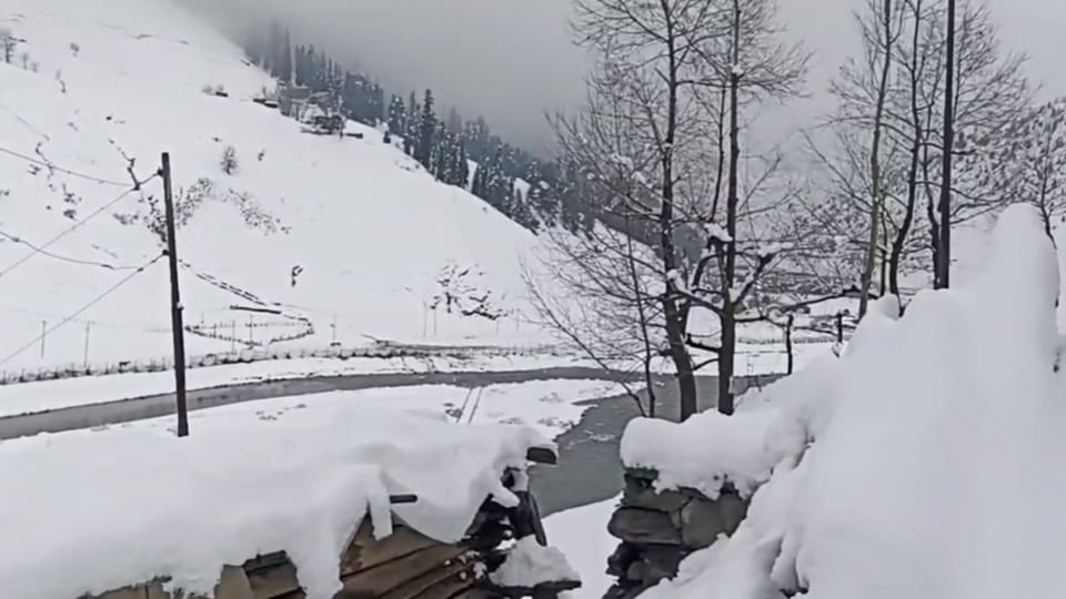 jammu kashmir Weather : Snowfall in hilly areas including Gurez rain in many places including Srinagar Jammu