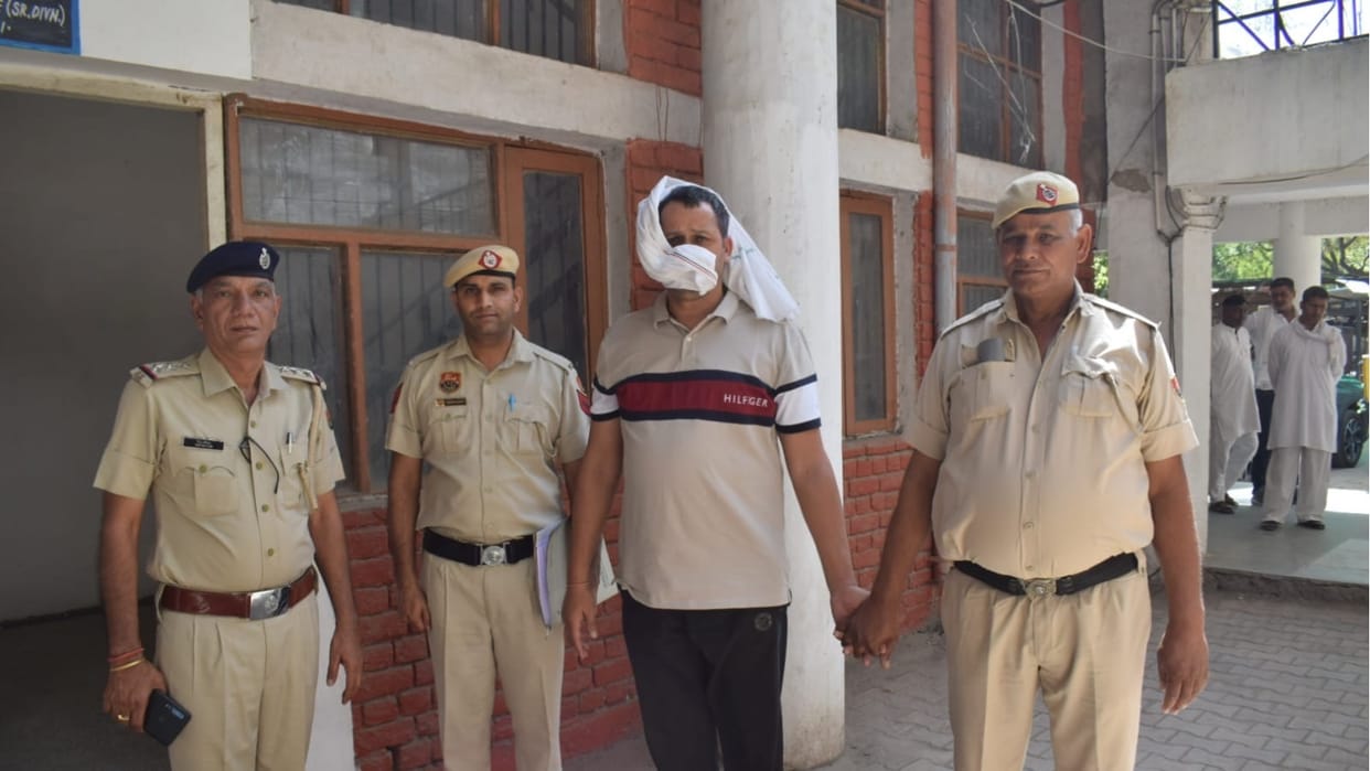 Bribe of demanded for permission to lift soil in Dadri, mining guard caught; Action led by DSP