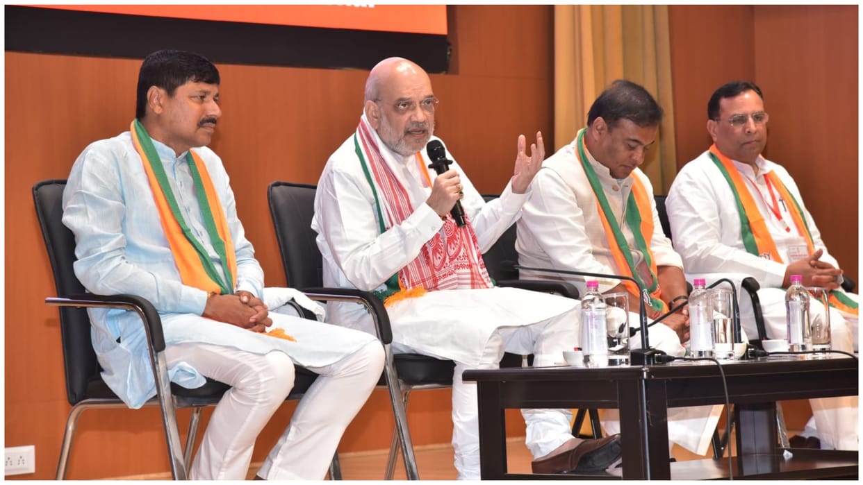 LS Polls: Amit Shah said Congress is spreading false propaganda by calling NDA to change the Constitution