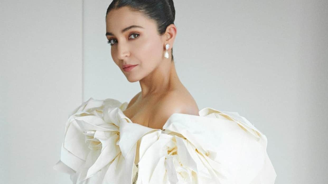 Anushka Sharma said I don't think I can teach anything to my daughter we should accept our mistakes