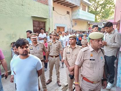 Manish son of retired inspector has killed pregnant wife and mother in Baghpat district and see photos