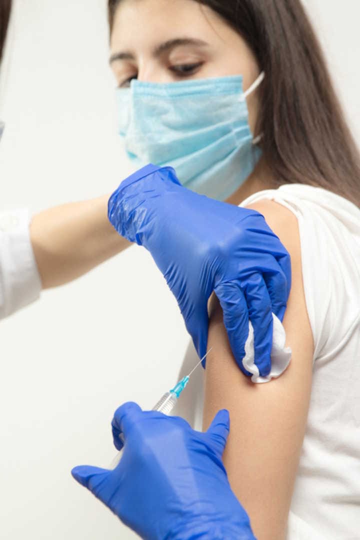 proposal to allow emergency use of anti-corona vaccine made on new formula in India was approved