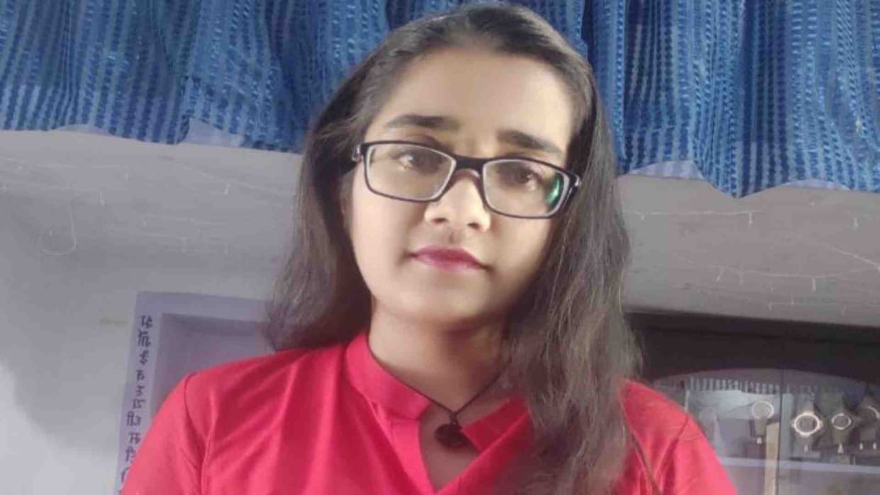 Sirohi: Student Sakshi Aggarwal stood 8th in the state in Computer Science.