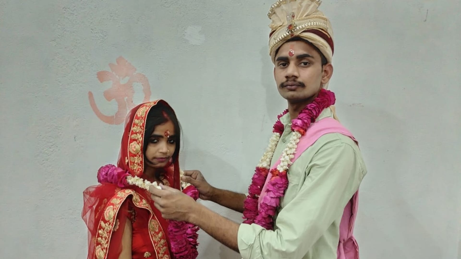 Muslim girl marries her lover after converting religion in Bareilly