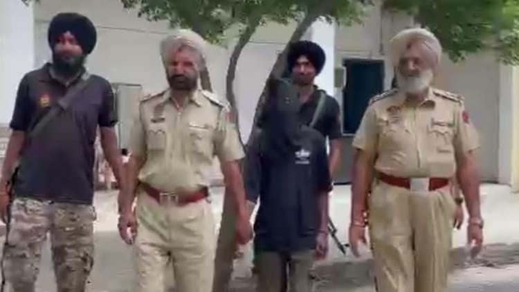 Encounter Between Police And Miscreants Near Lakhmirpura Village Of Guruharsahay – Amar Ujala Hindi News Live