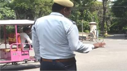 Traffic police, police constable,