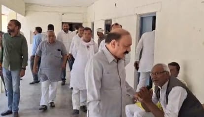 सस्पेंस: राहुल गांधी को लेकर दिल्ली में खामोशी, इधर अमेठी में तीन मई को नामांकन की तैयारियां हुईं शुरू Suspense: Silence in Delhi regarding Rahul, here in Amethi, preparations for nomination started on May 3