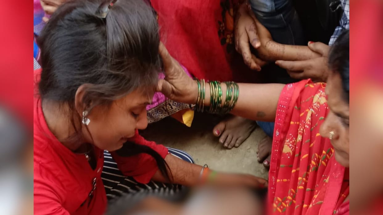 Student died after fainting while going to school in bhadohi