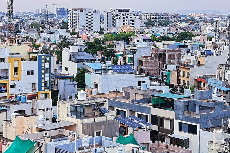 Indore News: Companies busy in flopping Prime Minister's Suryoday Yojana, black marketing of panels started