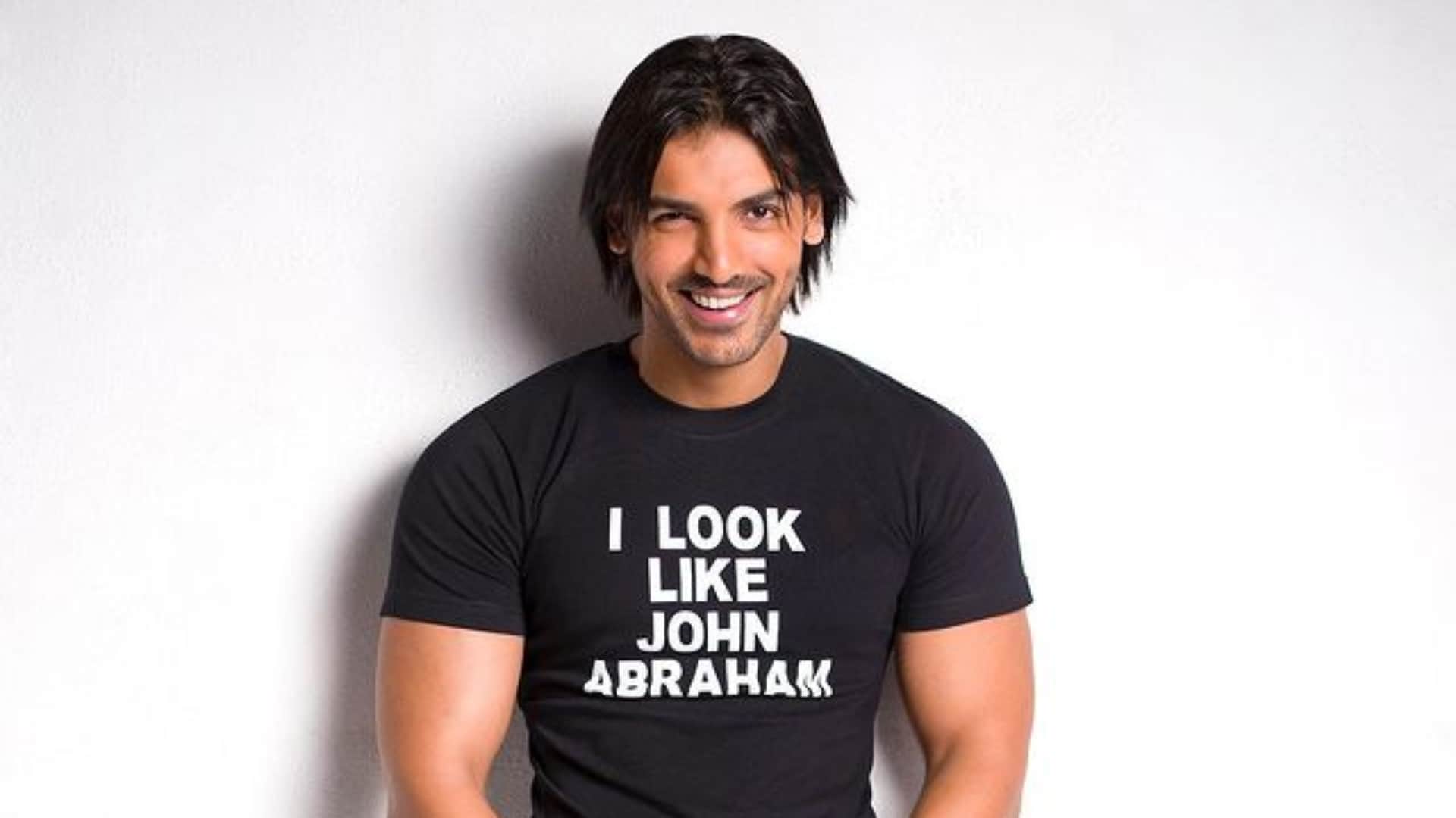 John Abraham Meet With A Special Fan Social Media Users Praised Actor Behaviour