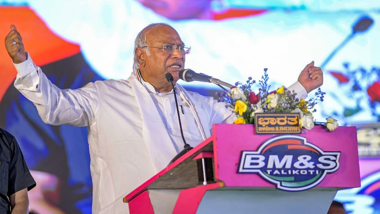 Congress President Mallikarjun Kharge targeted PM Modi and Amit Shah News In Hindi