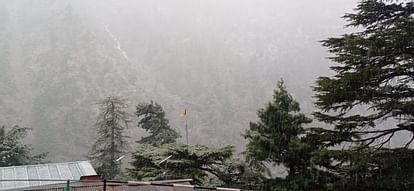 Uttarakhand Weather Will Change Today in chardham Rainfall and Snowfall Yellow Alert