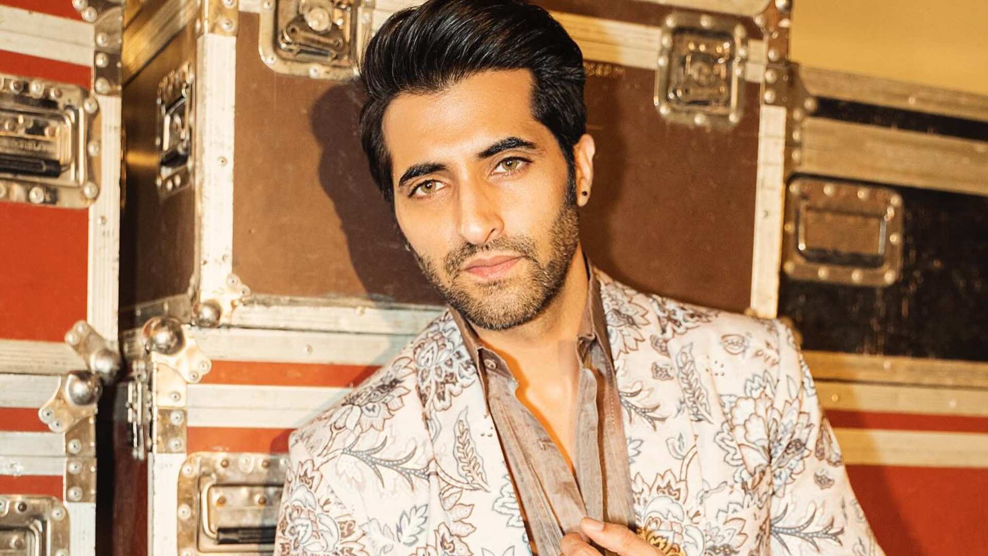 Akshay Oberoi Joins Varun Dhawan and Janhvi Kapoor for rom com film Sunny Sanskari Ki Tulsi Kumari